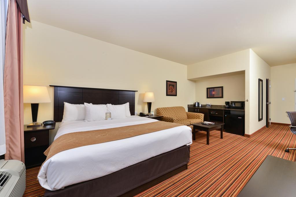 Comfort Suites Alexandría Habitación foto